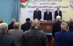 الرئيس الفلسطيني محمود عباس خلال أعمال المجلس الاستشاري لحركة فتح