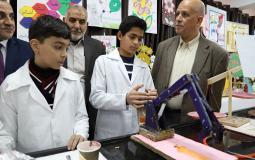 مدارس مديرية تعليم غرب غزة تقيم معرضاً فنياً ثقافياً علمياً