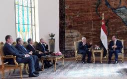 الرئيس محمود عباس خلال لقاء نظيره المصري عبد الفتاح السيسي