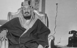 مؤسس الدولة السعودية الحالية لملك الراحل عبد العزيز بن عبد الرحمن آل سعود