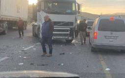 وفاة مواطن وإصابة 5 في حادث سير غرب الخليل