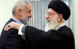 القائد الإيراني علي الخميني ورئيس حماس إسماعيل هنية