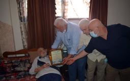 فتح في لبنان تكرم عضو المجلس الوطني محمود بركة 