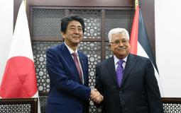 الرئيس محمود عباس يستقبل رئيس الوزراء الياباني شينزو آبي