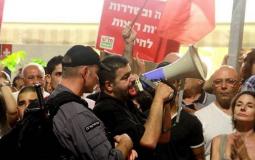 اعتقال الناشط رجا زعاترة من منزله في حيفا