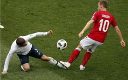 لقاء المنتخب الفرنسي ونظيره الدانماركي الذي انتهى سلبيا في مونديال روسيا 2018