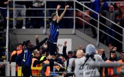 مهاجم نادي انتر ميلان الإيطالي ماورو إيكاردي سجل الهدف الوحيد في ديربي ميلانو