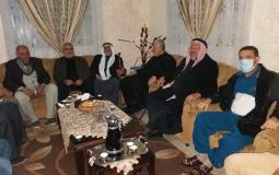 لجنة التواصل الجماهيري في الجهاد تزور الحاج سالم لتهنئته بالسلامة