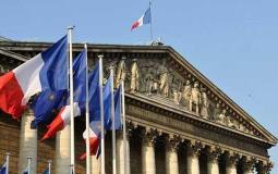 محكمة فرنسية تغرم رجلاً مسلمًا والسبب "شُرطية"