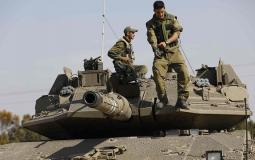 دبابات اسرائيلية على حدود قطاع غزة