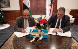 توقيع اتّفاقية تعاون بين الجامعة الأمريكيّة في رأس الخيمة وجامعة كوستال كارولاينا