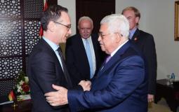 الرئيس محمود عباس خلال لقائه وزير الخارجية الألماني