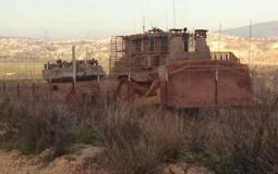دبابة إسرائيلية على الحدود اللبنانية - أرشيفية