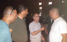 لحظة الإفراج عن المدير في المخابرات العامة بمدينة القدس جهاد الفقيه
