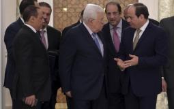 الرئيس محمود عباس ونظيره المصري عبد الفتاح السيسي