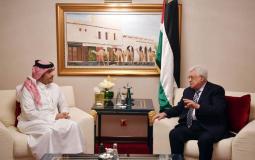 الرئيس عباس ووزير الخارجية القطري