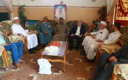 التشريعي يتفقد جرحى مسيرات العودة 