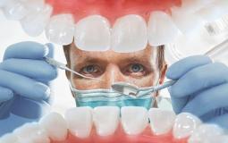 طبيب اسنان - توضيحية