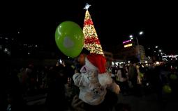 اضاءة شجرة الميلاد في نابلس