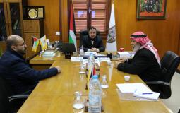 النائب أبو راس يلتقي رئيس بلدية غزة لمناقشة بعض القضايا الهامة