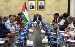 محمد اشتية يلتقي ممثلي مؤسسات المجتمع المدني