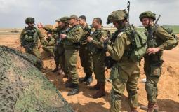 جيش لاحتلال يراقب مسيرة العودة على حدود غزة