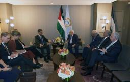 الرئيس عباس يلتقي رئيس وزراء هولندا