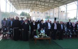 عريقات والسفير الياباني يفتتحان مشروعا للطاقة البديلة في أريحا