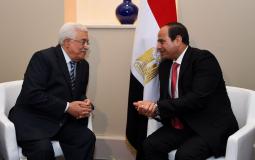 الرئيس عباس ونظيره المصري عبد الفتاح السيسي - أرشيفية