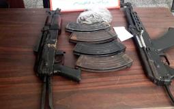 مباحث خانيونس تُوقف مُطلِقَين للنار خلال شجار عائلي وتُصادر الأسلحة