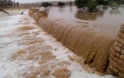 السيول  في منطقة الأغوار الأردنية