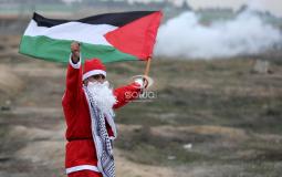 "بابا نويل" الفلسطيني يشارك في مواجهات غزة