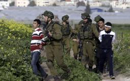اعتقال فلسطينيين.