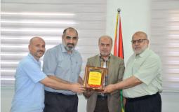 كلية العودة الجامعية تهنئ وكيل وزارة المالية بمنصبه الجديد