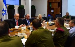 نتنياهو خلال اجتماع تقييم الوضع في غزة امس