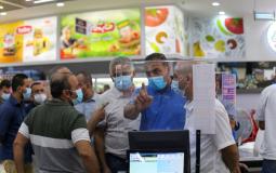 جولة تفقدية داخل مول تجاري في غزة