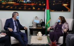وزيرة الصحة تُطلع المفوض العام للأونروا على نتائج زيارتها لغزة 