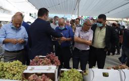 افتتاح سوق العنب والمنتجات النسوية في بيت لحم