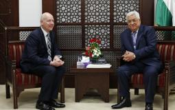 الرئيس الفلسطيني محمود عباس وجيسون غرينبلات  -  المبعوث الامريكي لعملية السلام في الشرق الاوسط 