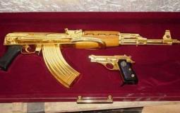 أسلحة ذهبية تعود لصدام حسين