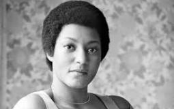 وفاة الراقصة الشهيرة بولا كيلي