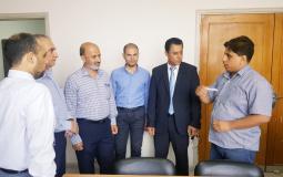 وكيل الاقتصاد في غزة رشدي وادي يتفقد دوائر وإدارات الوزارة 