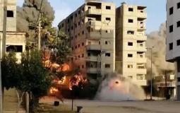لحظة استهداف عمارة أبو قمر في غزة خلال العدوان الإسرائيلي الأخير