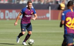 لاعب برشلونة آرثر