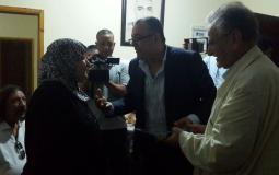 ملتقى الرواية العربية يسلم رسالة مناصرة لخنساء فلسطين