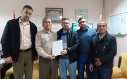 مجلس الادارة بالمستشفى الاندونيسي ينظمون زيارة للفريق الاندونيسي في مكتبهم بالمستشفى