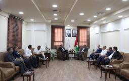 غرفة تجارة وصناعة محافظة الخليل مع سفير فلسطين في البرتغال