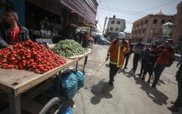 تعقيم أسواق غزة ضمن إجراءات الوقاية من فيرورس كورونا