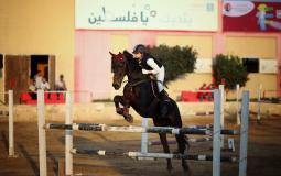 الفارسة مي العلمي 