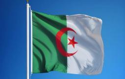 الجزائر تستعيد رفات 24 محاربا من فرنسا